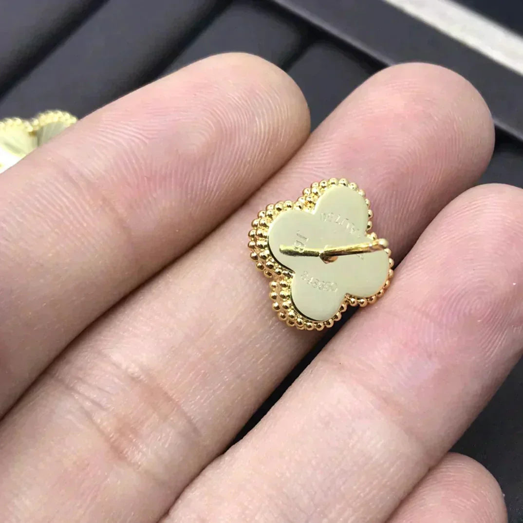 [Lunabriance]CLOVER MINI 9.5MM LASER EARRINGS