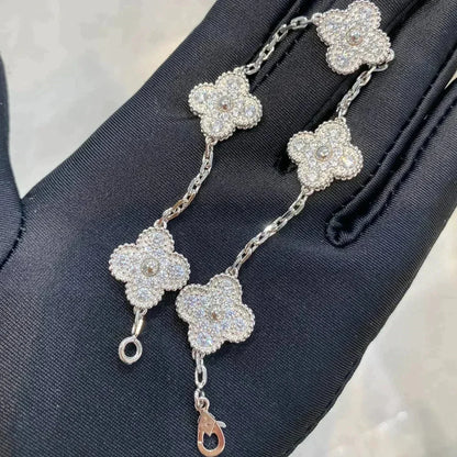 [Luna Brilliance] CLOVER 5 MOTIF FULL DIAMOND BRACELET COLLECTION