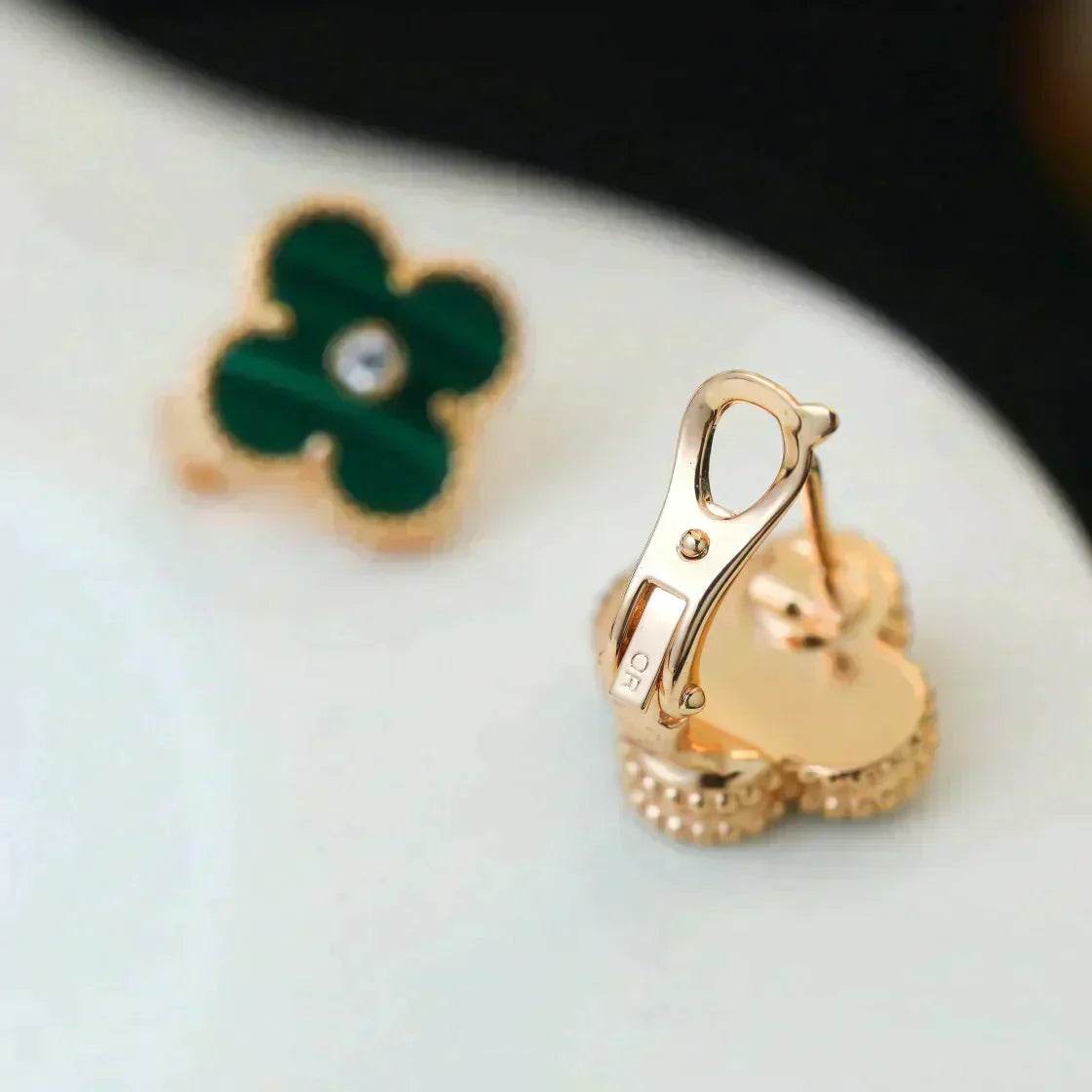 [Lunabriance]CLOVER MEDIUM 1 MOTIFS MALACHITE DIAMOND EARRINGS