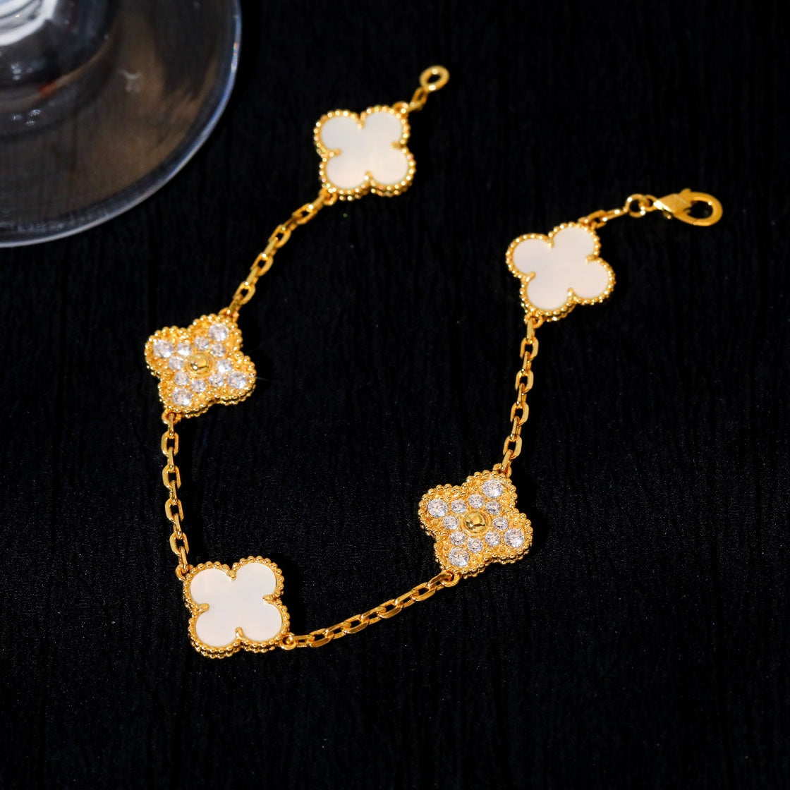 [Lunabriance]CLOVER BRACELET 5 MOTIF WHITE MOP DIAMOND