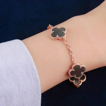 [Luna Brilliance]CLOVER 5 MOTIF GRAY MOP BRACELET COLLECTION